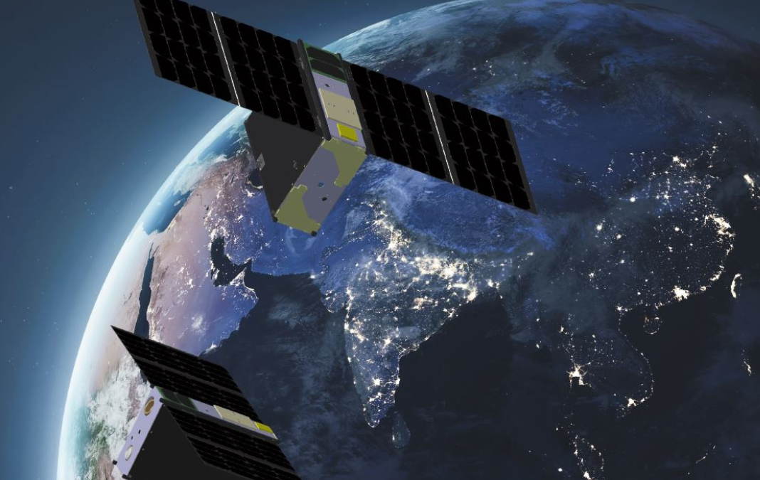 Technological platform for small satellites and their constellations in low earth orbit